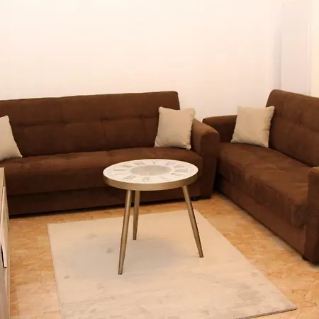 Fiqe Apartment *